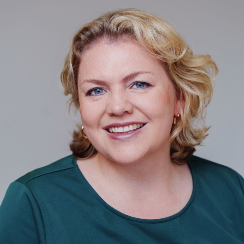 Powers, R. Headshot - FH (2)